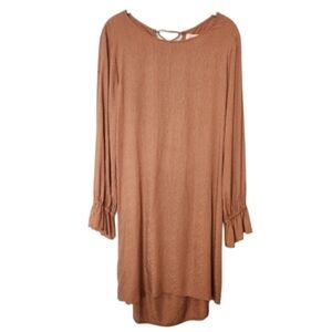 SALTWATER LUXE LONG SLEEVE LIGHTWEIGHT BOHO DRESS WITH BACK CUTOUT SIZE LARGE